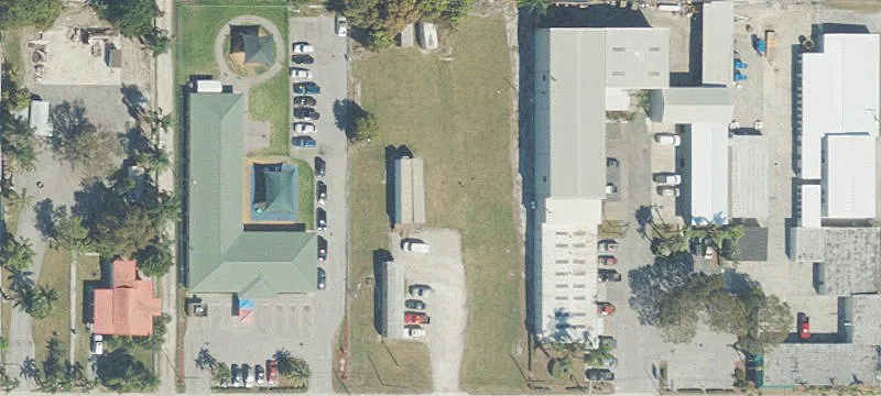 1241 Ave L L