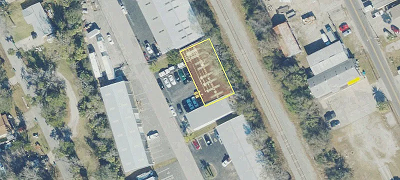 701 Commercial Dr