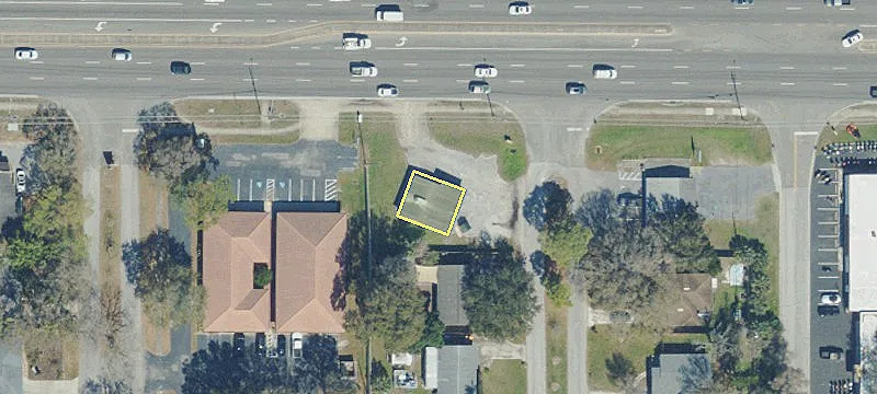 3275 Bay Dr