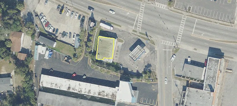 2001 Reid St