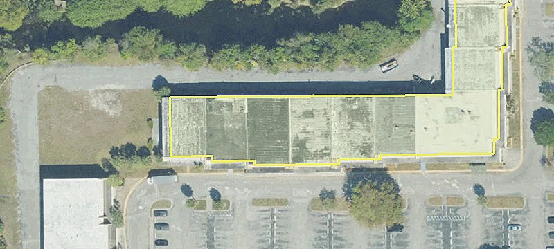 9373-9375 Sample Rd
