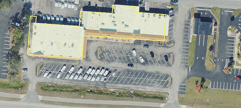 13670 Tamiami Trl