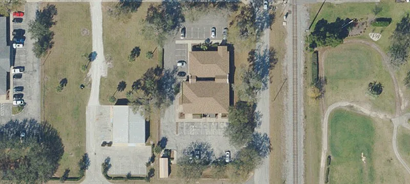 1495 Main St