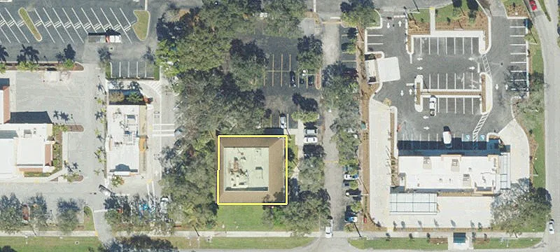 1311 Palmetto Park Rd