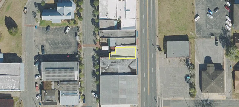 208 Main St