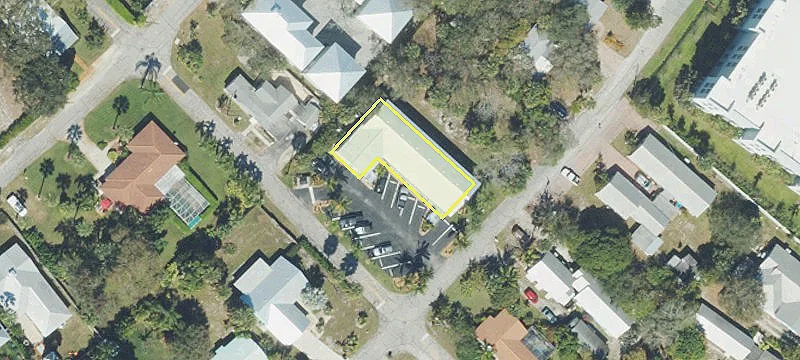 660 Bryant Ave