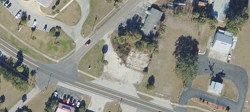 77 Hwy 40th W