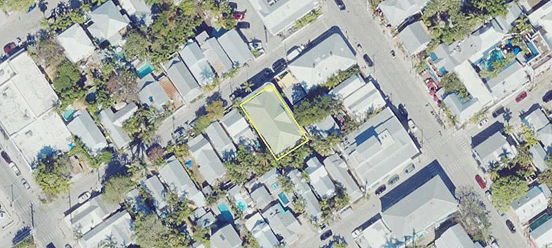 422 Amelia St, Unit 202