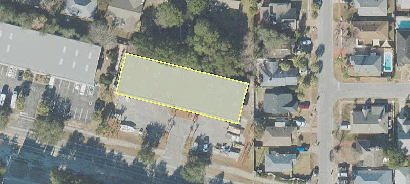 303 Azalea Dr