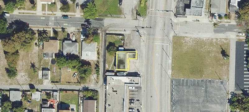 4015 Broadway