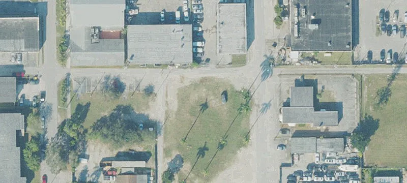 100 3rd Ave