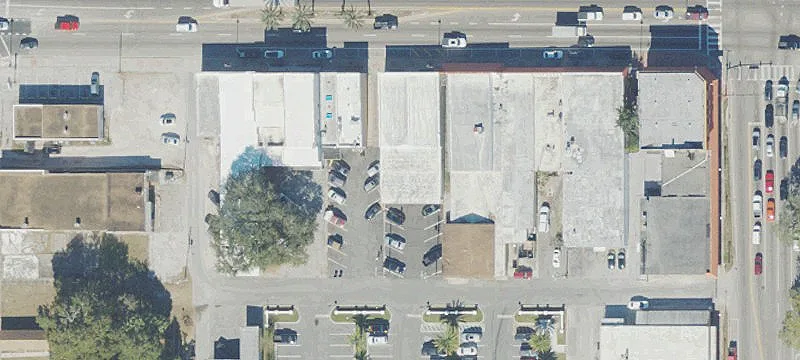 48 Main St