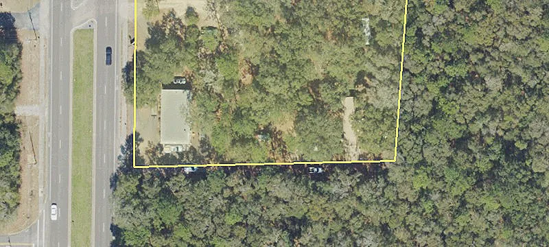 6100 Dogwood Dr