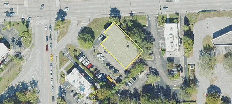 16251 Miami Dr