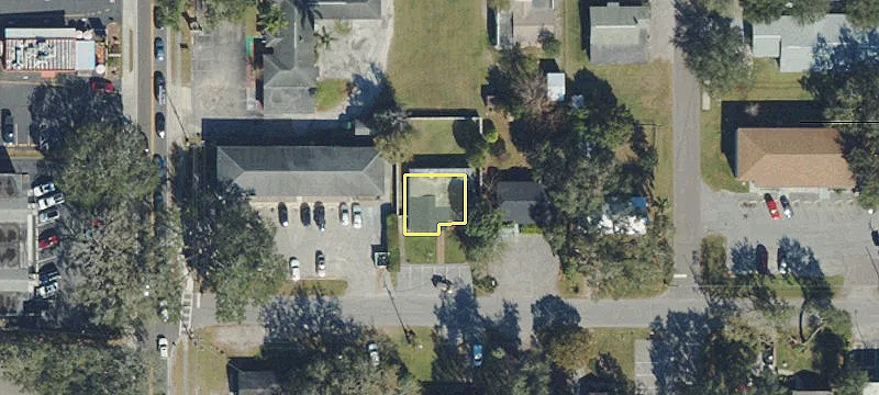 106 Mason St