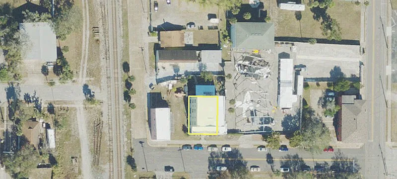 422 Julia St