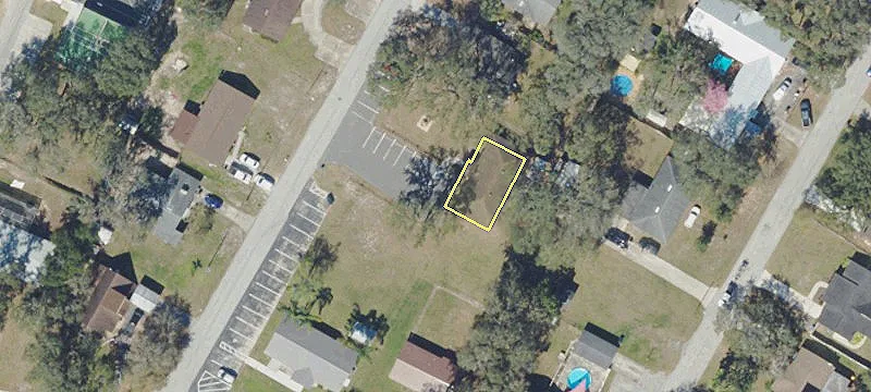 215 Bougainvillea Ave