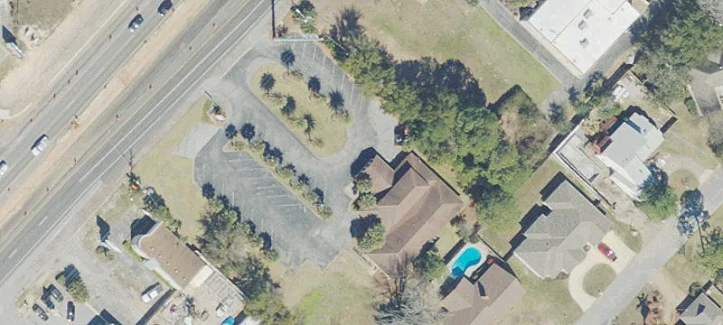 2569 Gulf Breeze Pkwy