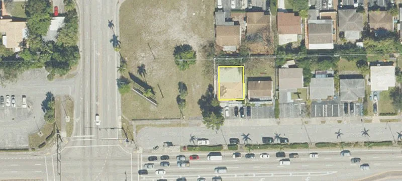 33 Commercial Blvd