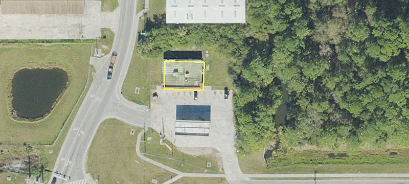 3990 Lk Dr
