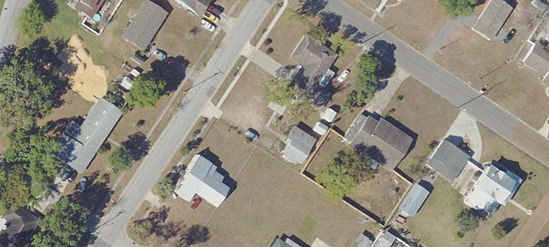 627 Main Ave