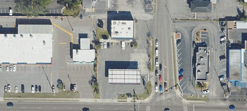 700 Brandon Blvd