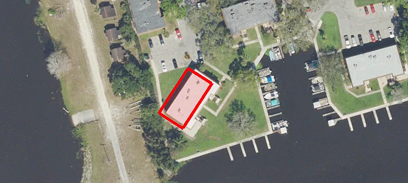 3124 Us Hwy 441st SE