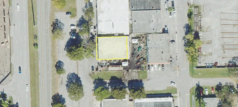 500 1 Ave