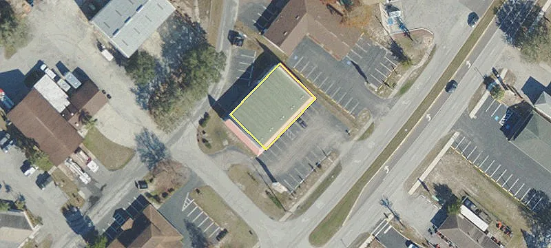 3461 Deltona Blvd
