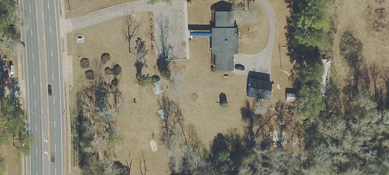 1555 Pat Thomas Pkwy