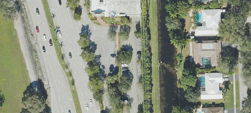 400 University Dr