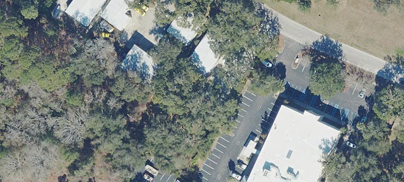 2420 Lynndale Rd