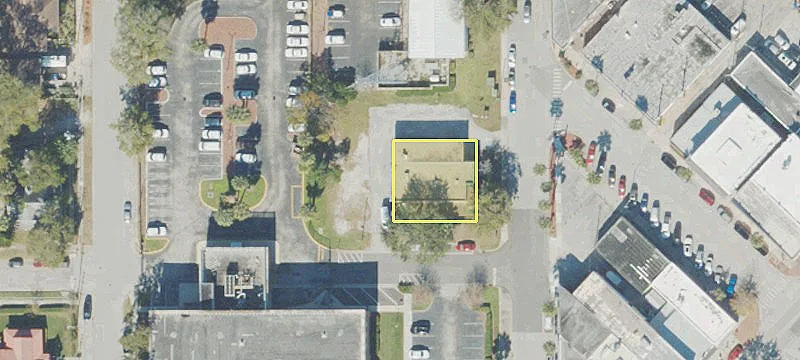 100 Stewart Ave