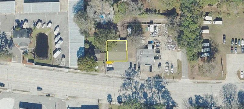 460 State Rd 16