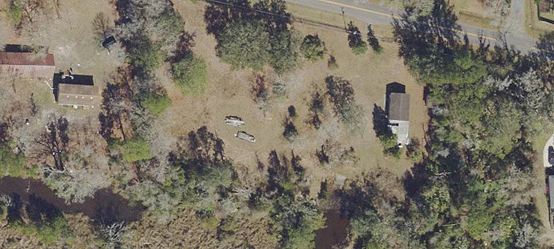 75215 Edwards Rd