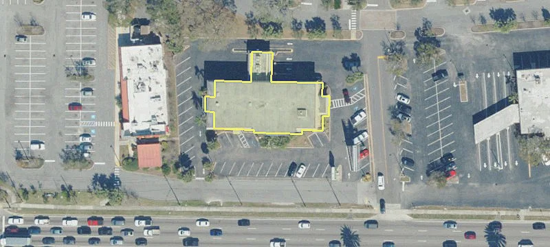 5200 Bay Dr
