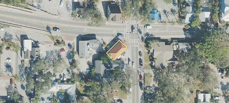 121 Flagler Ave