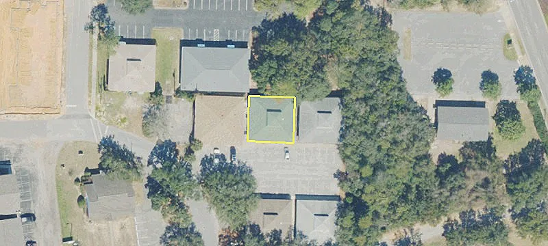103 Nightingale Ln