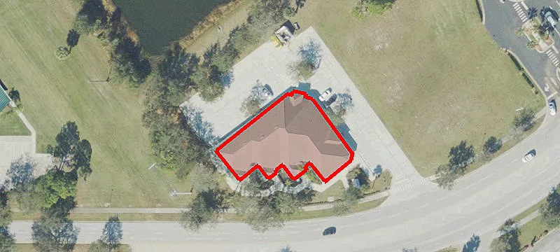 3590 Bayside Lks SE Blvd