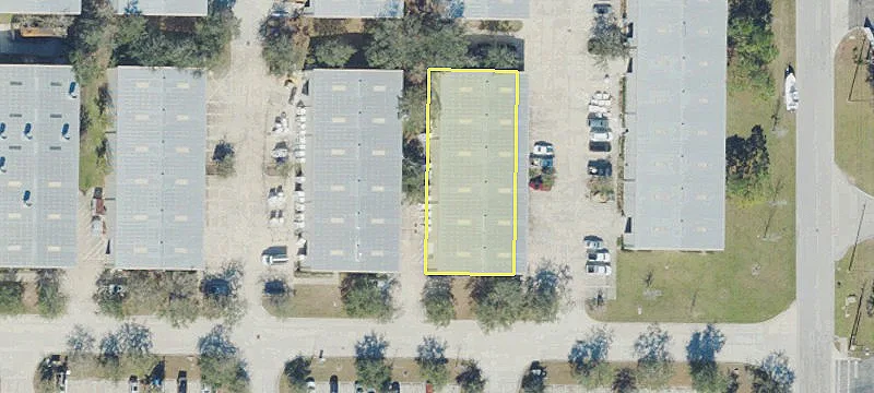 2082 58th Ave E Cir, Unit 101