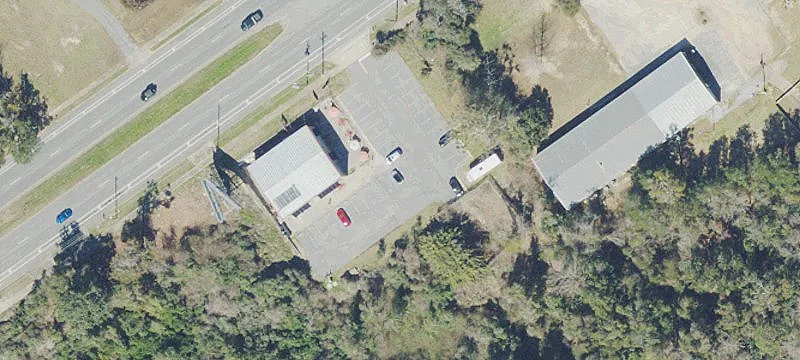 9838 Davis Hwy