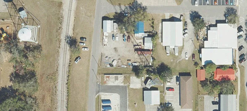 104 Hickory Ln