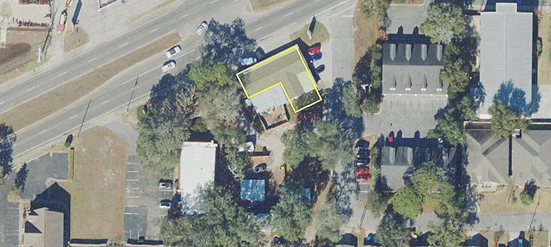 1811 Lewis Turner Blvd