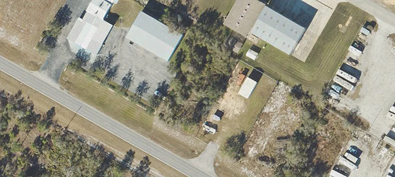 1300 County Rd 621st E