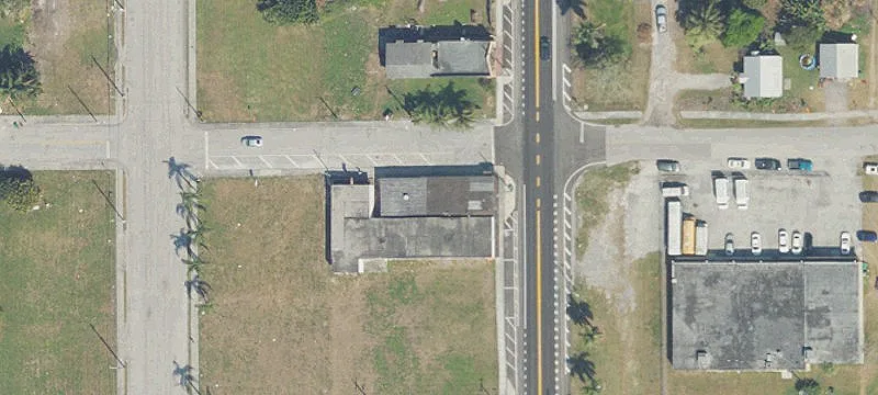 403 Lk Ave