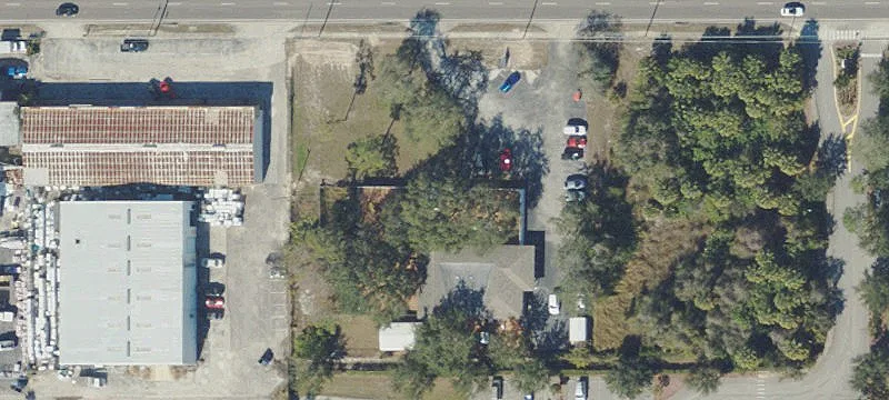 6926 Rdg Rd