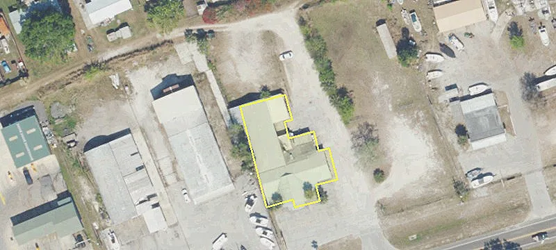 2405 Us Hwy 441st SE