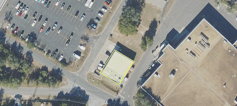 421 Racetrack NE Rd