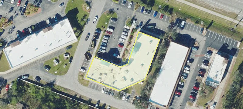 14888 Tamiami Trlc-105