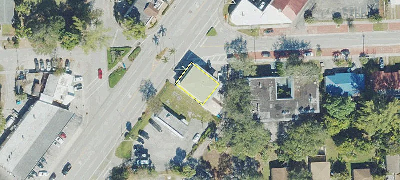 13295 Dixie Hwy